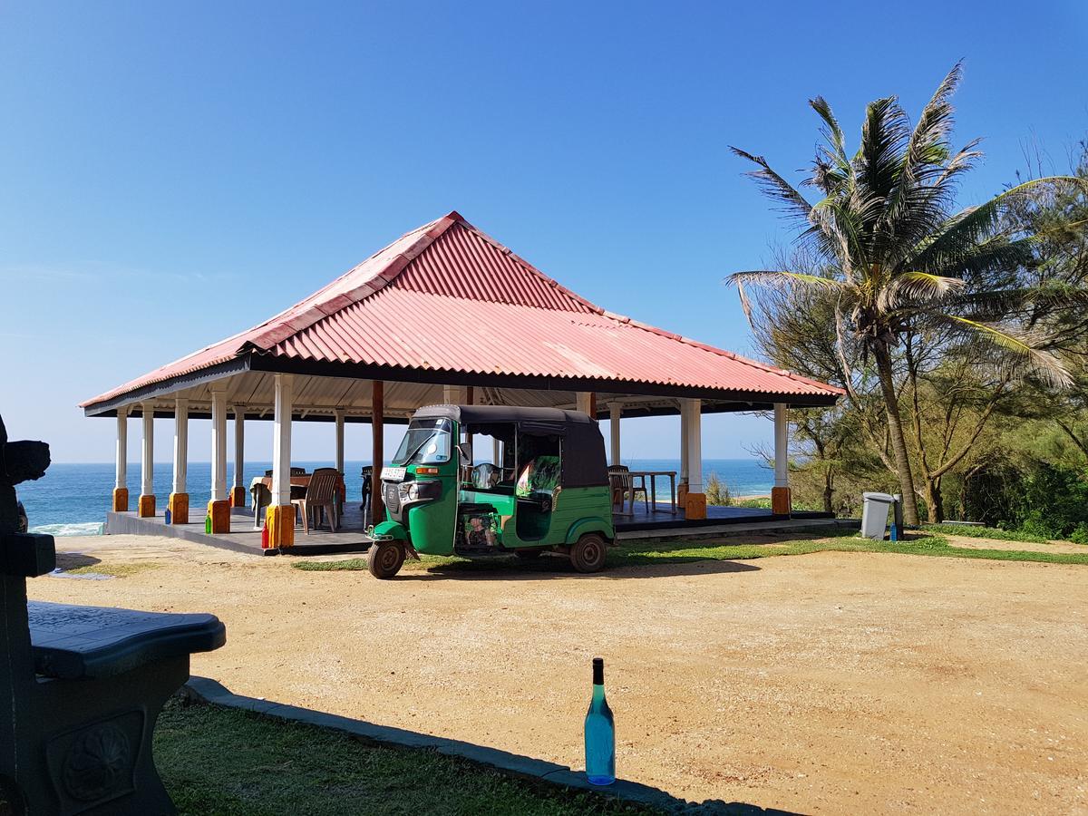 Happy Beach Cabana هامبانتوتا المظهر الخارجي الصورة